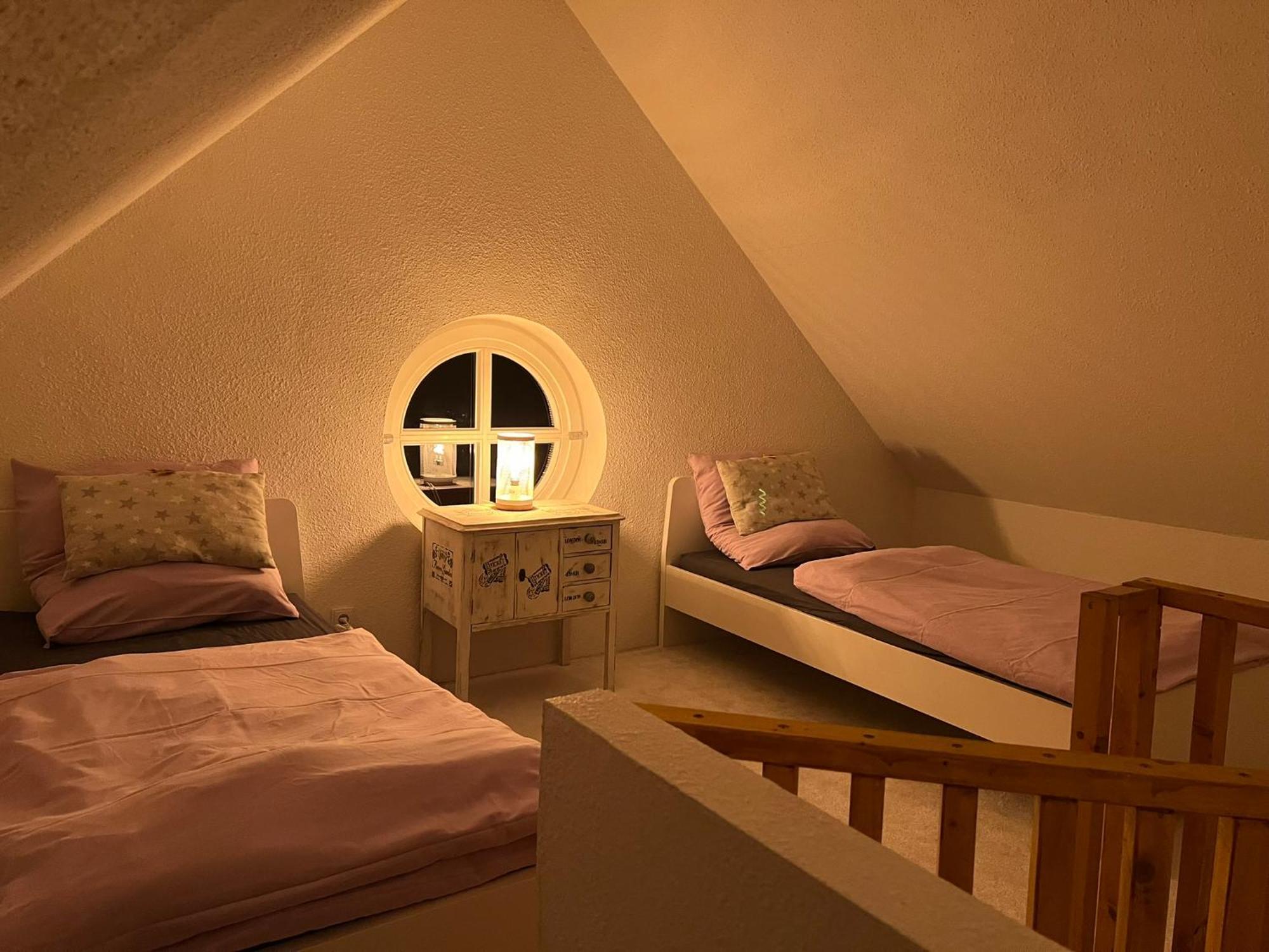 "Landhaus Thuner Heide" Mit Kamin, Whirlpool & Feuerstelle Braunschweig Exteriör bild