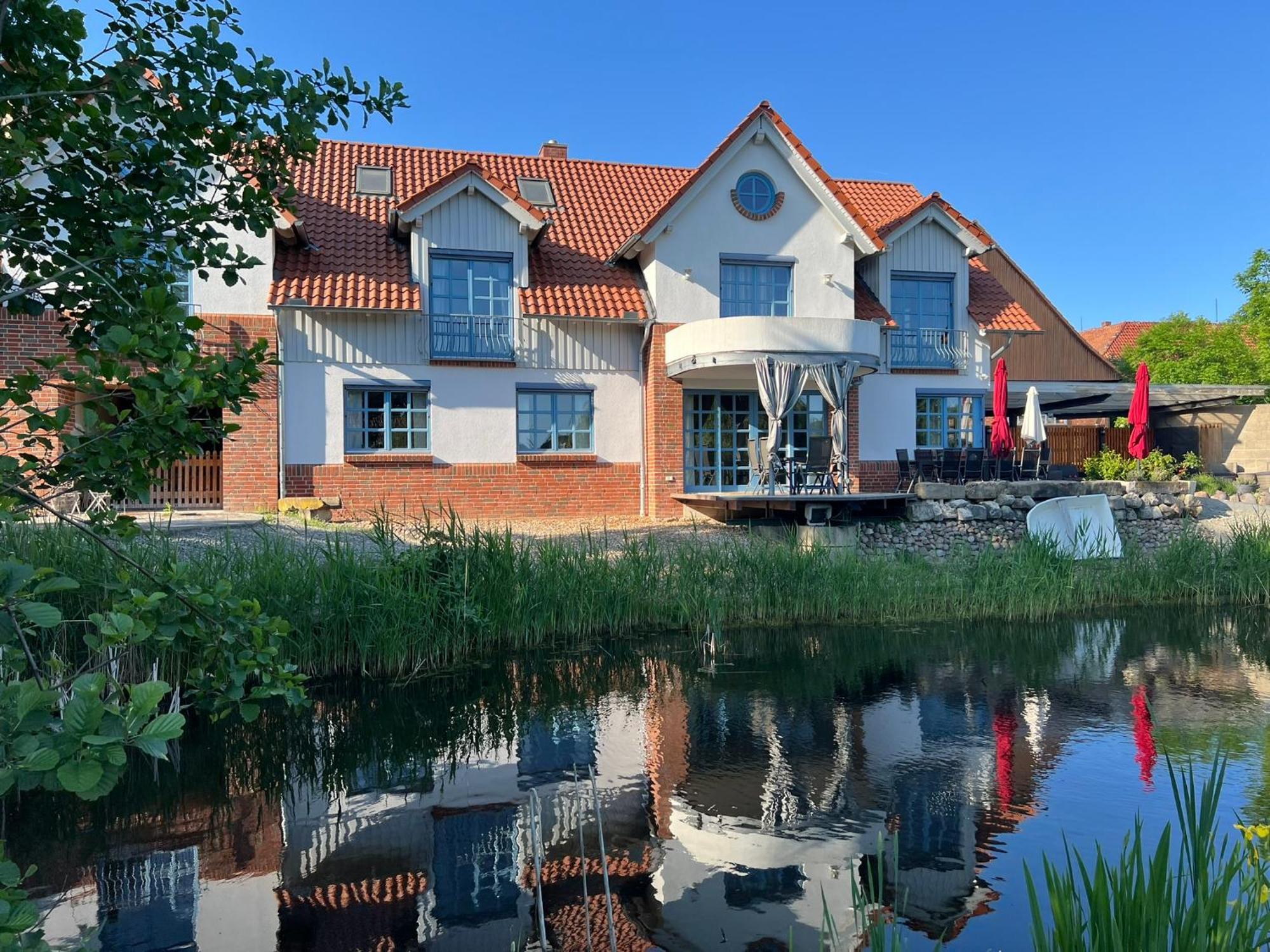 "Landhaus Thuner Heide" Mit Kamin, Whirlpool & Feuerstelle Braunschweig Exteriör bild